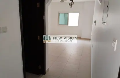 Apartment - 1 Bedroom - 2 Bathrooms for rent in Al Qulaya'ah - Al Sharq - Sharjah
