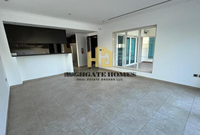 114177796 - Property Image 2