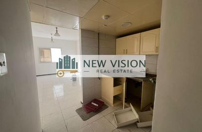 Apartment - Studio - 1 Bathroom for rent in Al Majaz 2 - Al Majaz - Sharjah