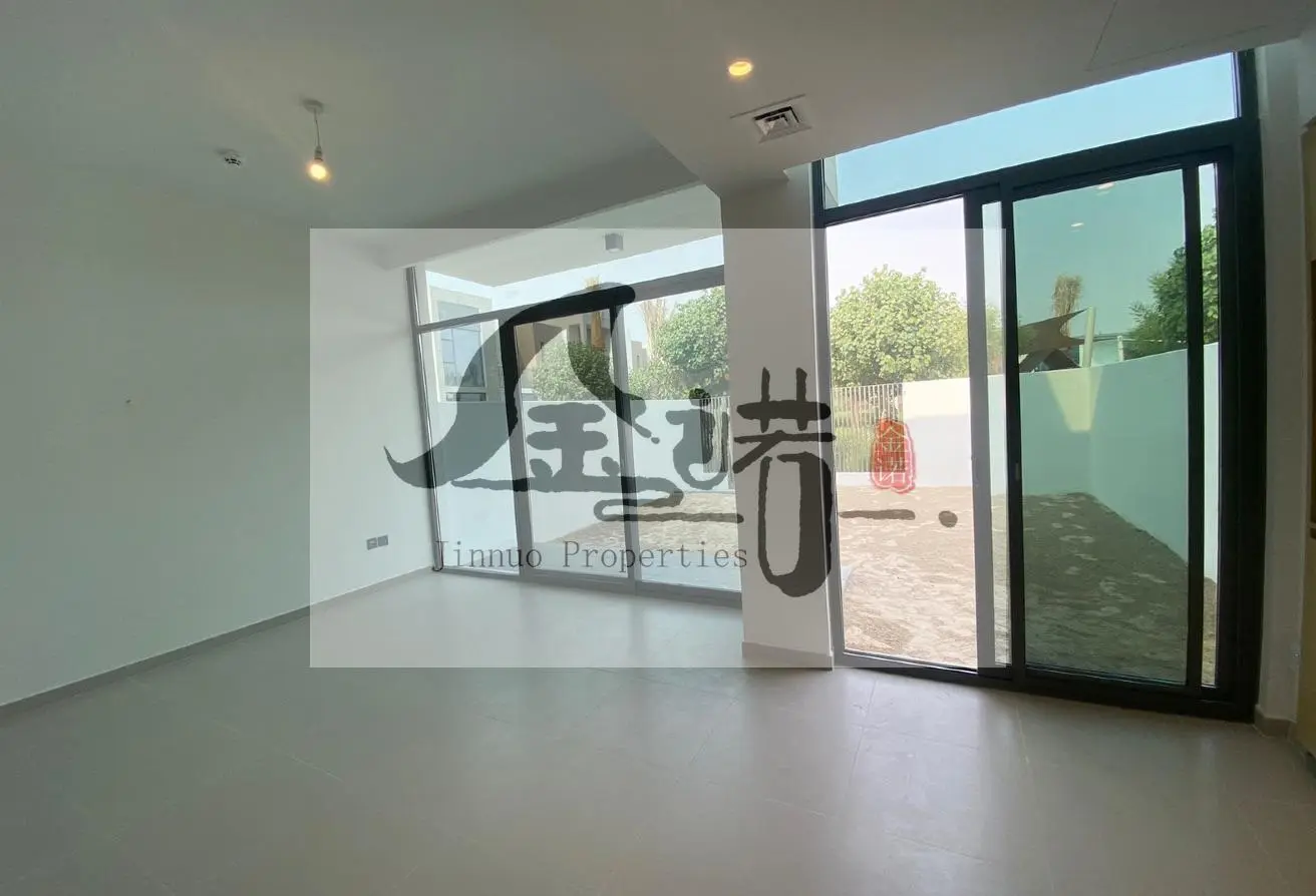 152382645 - Property Main Image