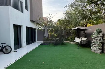 فيلا - 3 غرف نوم - 4 حمامات للبيع في سراب 2 - الجادة - الشارقة