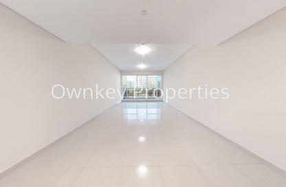 Apartment - 2 - 3 for rent in Golden Sands 14 - Al Mankhool - Bur Dubai - Dubai Apartment - 2 - 3 for rent in Golden Sands 14 - Al Mankhool - Bur Dubai - Dubai