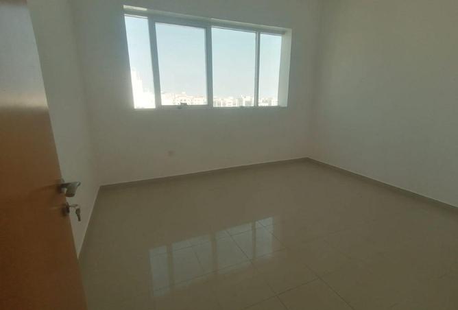 73818177 - Property Image 3