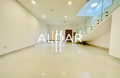 Villa - 4 Bedrooms - 6 Bathrooms for rent in Valencia Park - District 15 - Jumeirah Village Circle - Dubai