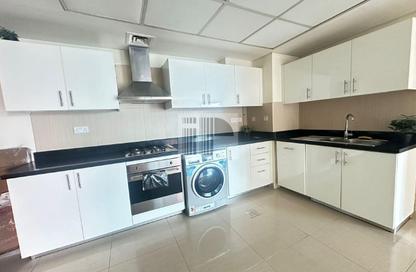 Apartment - 3 Bedrooms - 5 Bathrooms for rent in Park Tower A - Park Towers - DIFC - Dubai