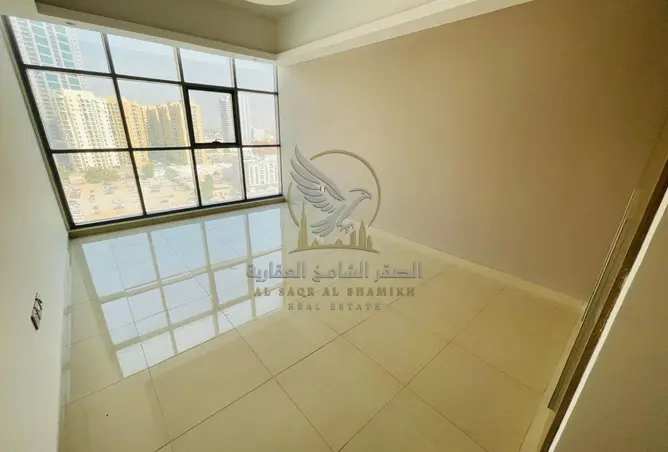 165032959 - Property Image 3