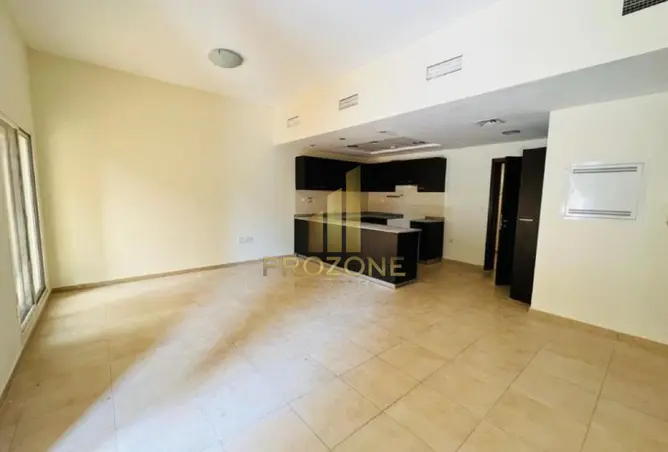 156915892 - Property Image 2