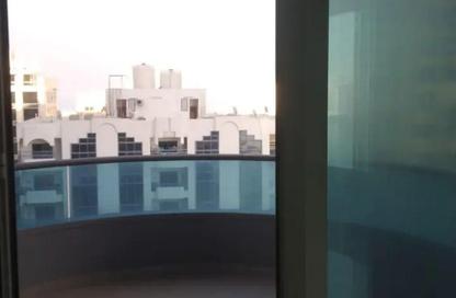 Apartment - 3 Bedrooms - 4 Bathrooms for sale in Blue Tower - Al Majaz 3 - Al Majaz - Sharjah