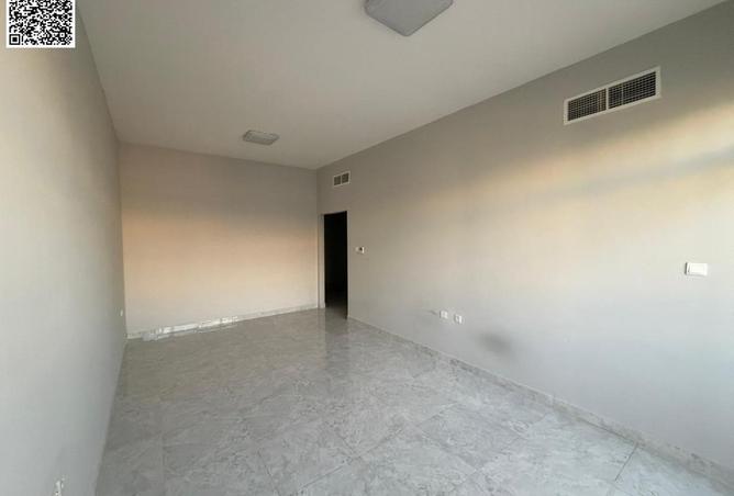 75413596 - Property Image 2