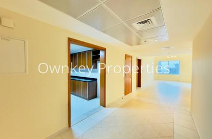 Apartment - 2 Bedrooms - 2 Bathrooms for rent in 21st Century Tower - Sheikh Zayed Road - Dubai