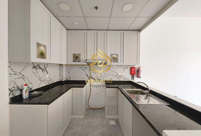 One Month Free//Luxurious 1bhk//Balcony