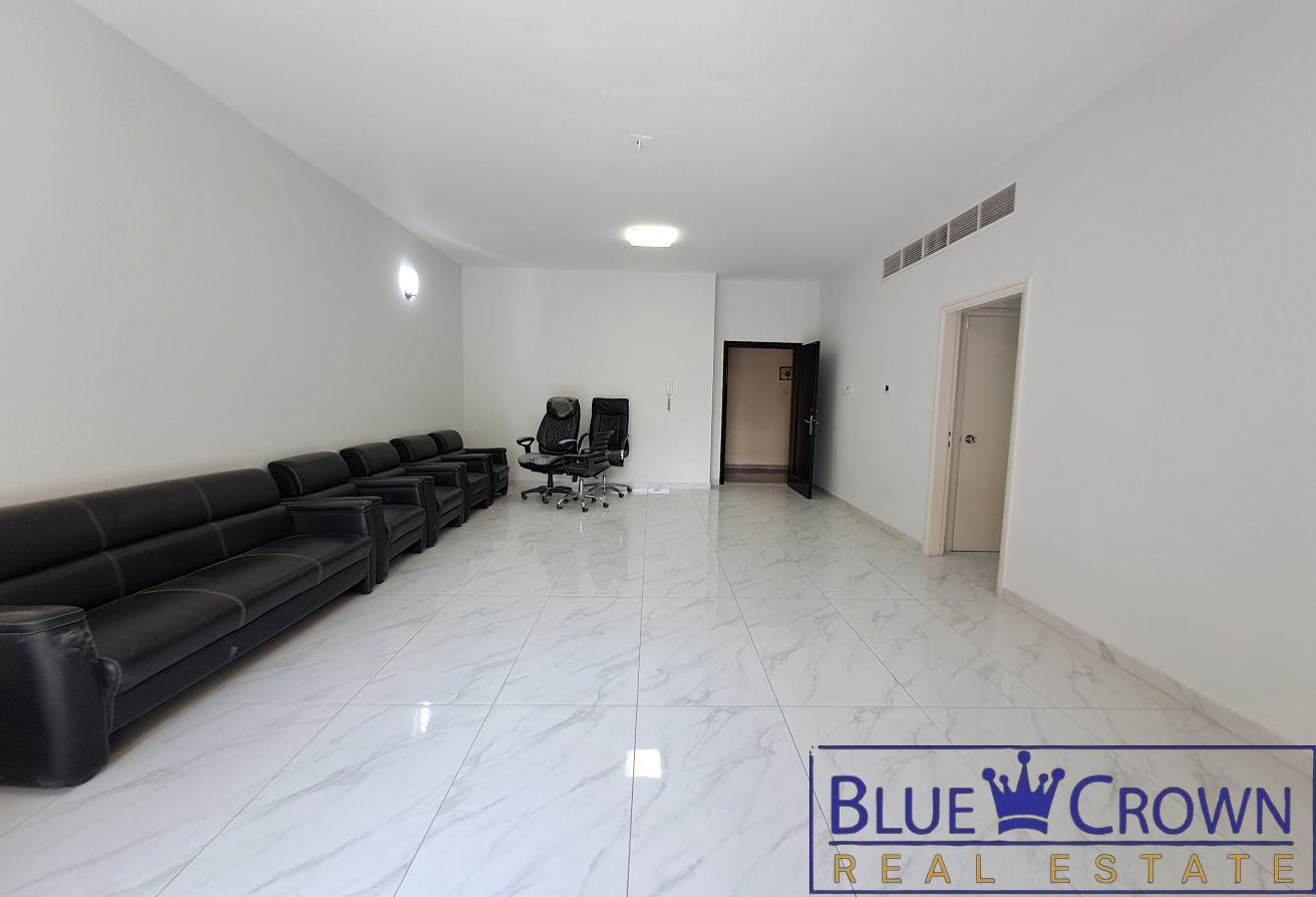 NEWLY RENOVATED~BRIGHT LAVISH 2BHK WITH BALCO photo 5