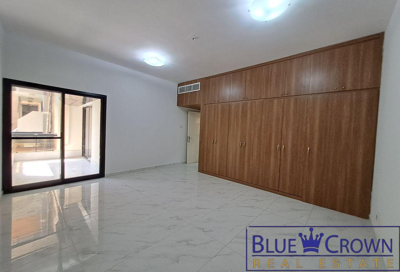 NEWLY RENOVATED~BRIGHT LAVISH 2BHK WITH BALCO photo 8