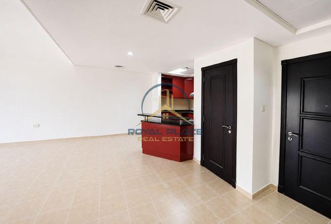 121119469 - Property Image 3