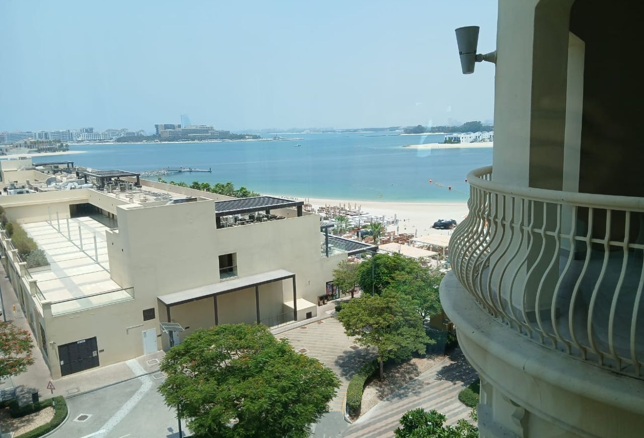 SEA VIEW | SPACIOUS 2BR | BEACH ACCESS