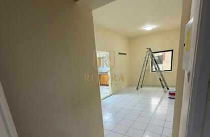 Apartment - Studio - 1 Bathroom for rent in Umm Hurair 1 - Umm Hurair - Bur Dubai - Dubai