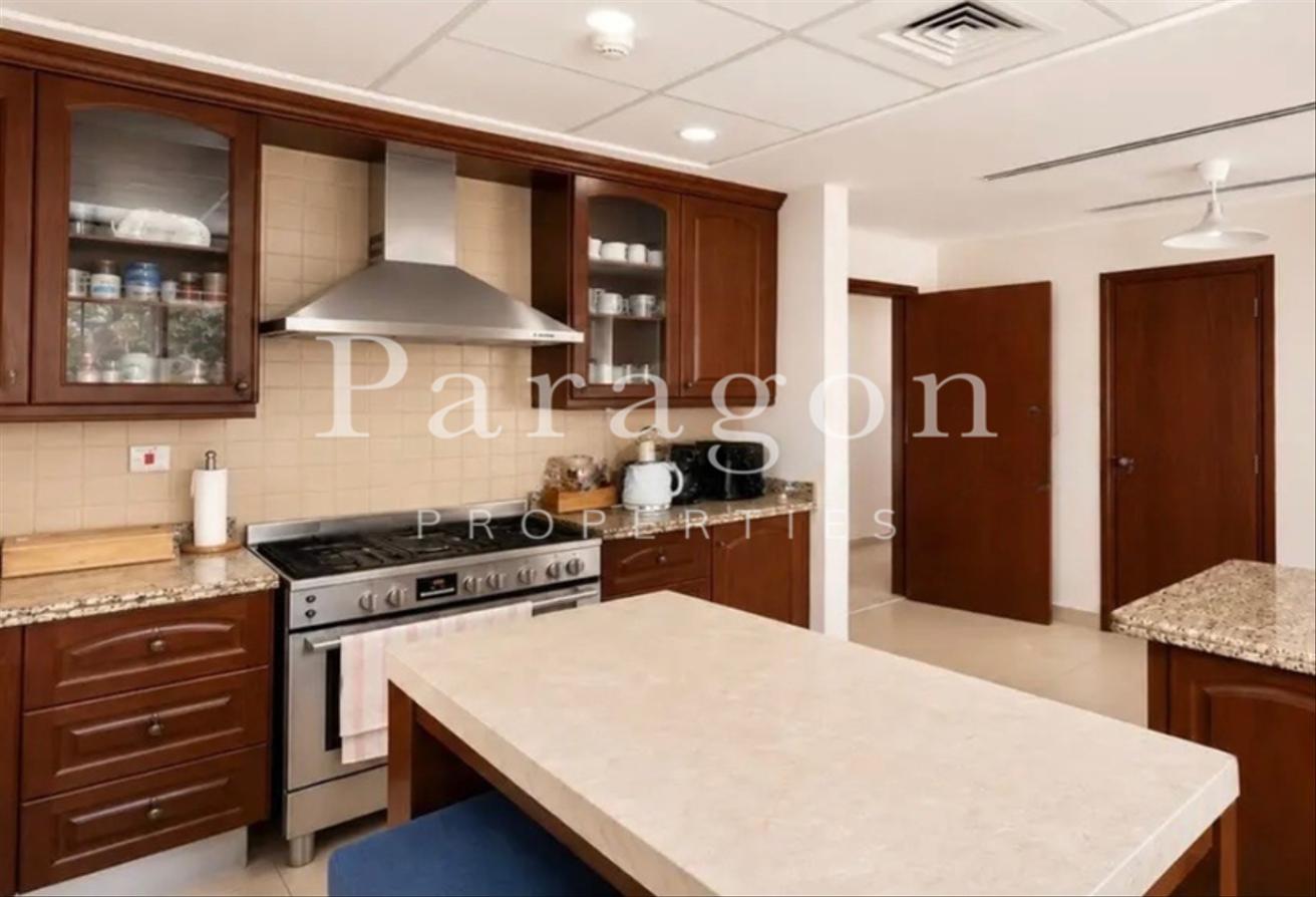 Corner Plot | Ready NOW | Private Pool | 5 BHK photo 5