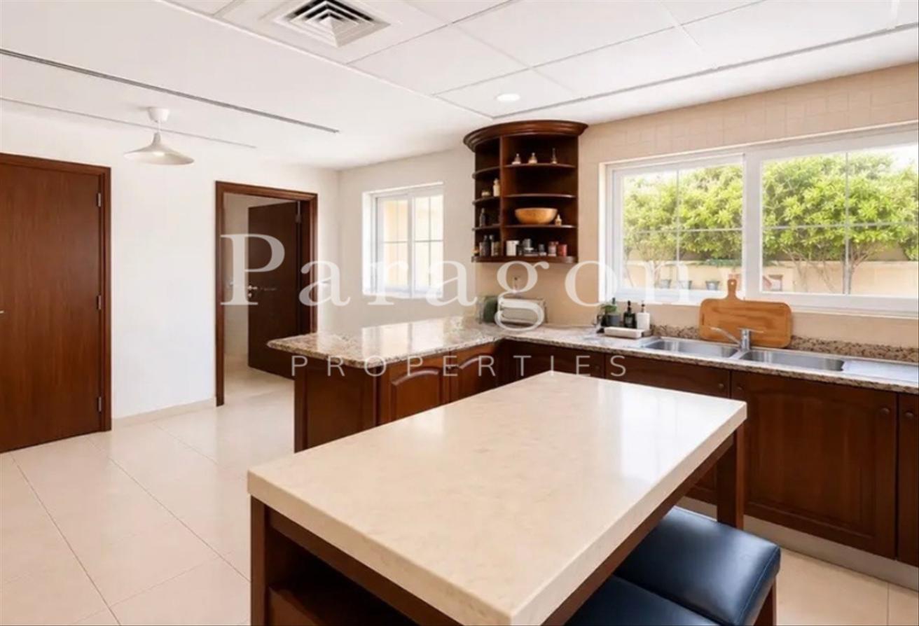 Corner Plot | Ready NOW | Private Pool | 5 BHK photo 4