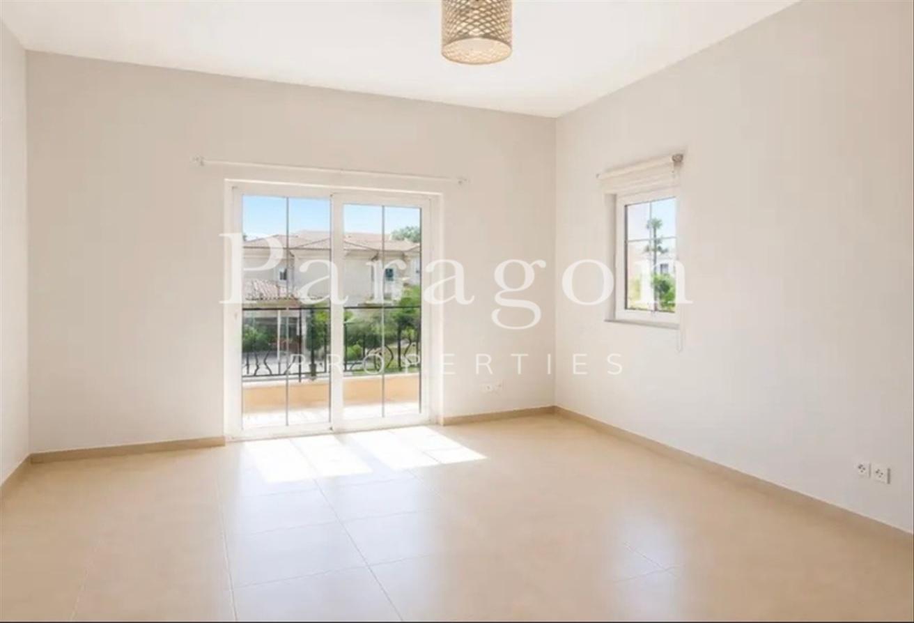 Corner Plot | Ready NOW | Private Pool | 5 BHK photo 11