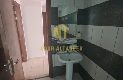 Apartment - 2 Bedrooms - 2 Bathrooms for rent in Al Majaz 1 - Al Majaz - Sharjah