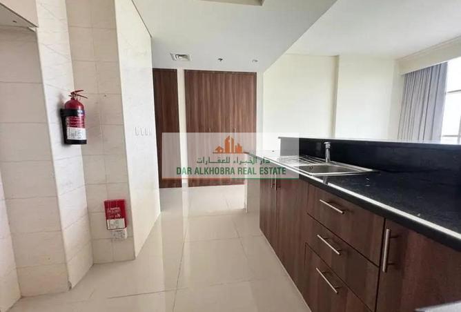 69904002 - Property Image 3