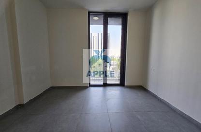 Apartment - 2 - 3 for rent in The Boulevard 3 - Aljada - Sharjah