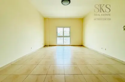 Apartment - 1 Bedroom - 2 Bathrooms for rent in Al Zarooni Building - Al Barsha 1 - Al Barsha - Dubai