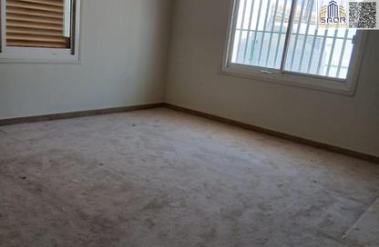 Villa - 4 Bedrooms - 5 Bathrooms for rent in Gate Tower 1 - Musheiref - Ajman