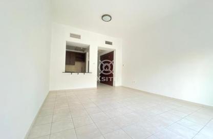 Apartment - Studio - 1 for rent in Building 69 - Mediterranean Cluster - Discovery Gardens - Dubai