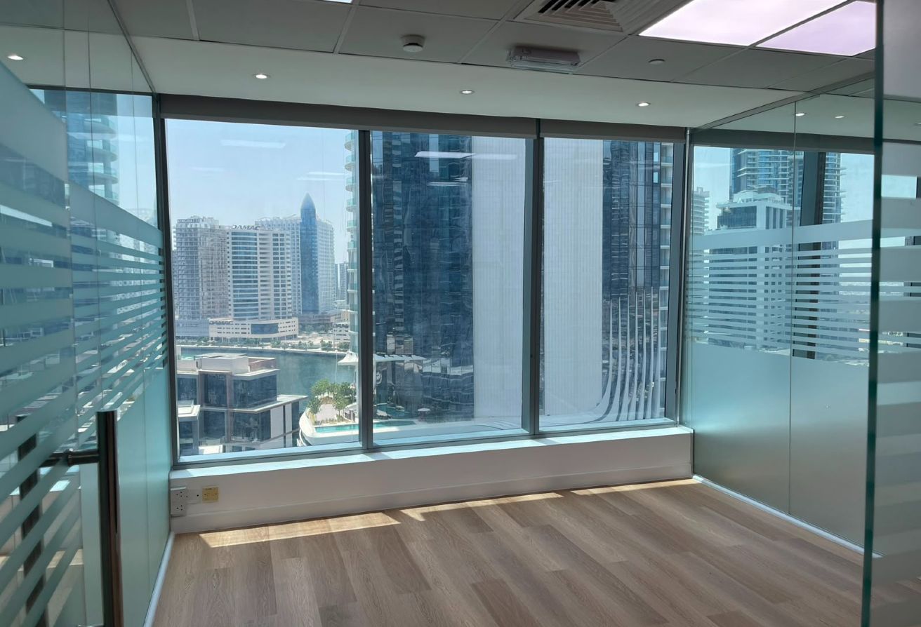 Premium Canal-View Office for Rent| Contact Now — image 5