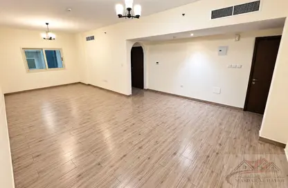 Apartment - 1 Bedroom - 2 Bathrooms for rent in Muwaileh 29 Building - Muwaileh - Sharjah