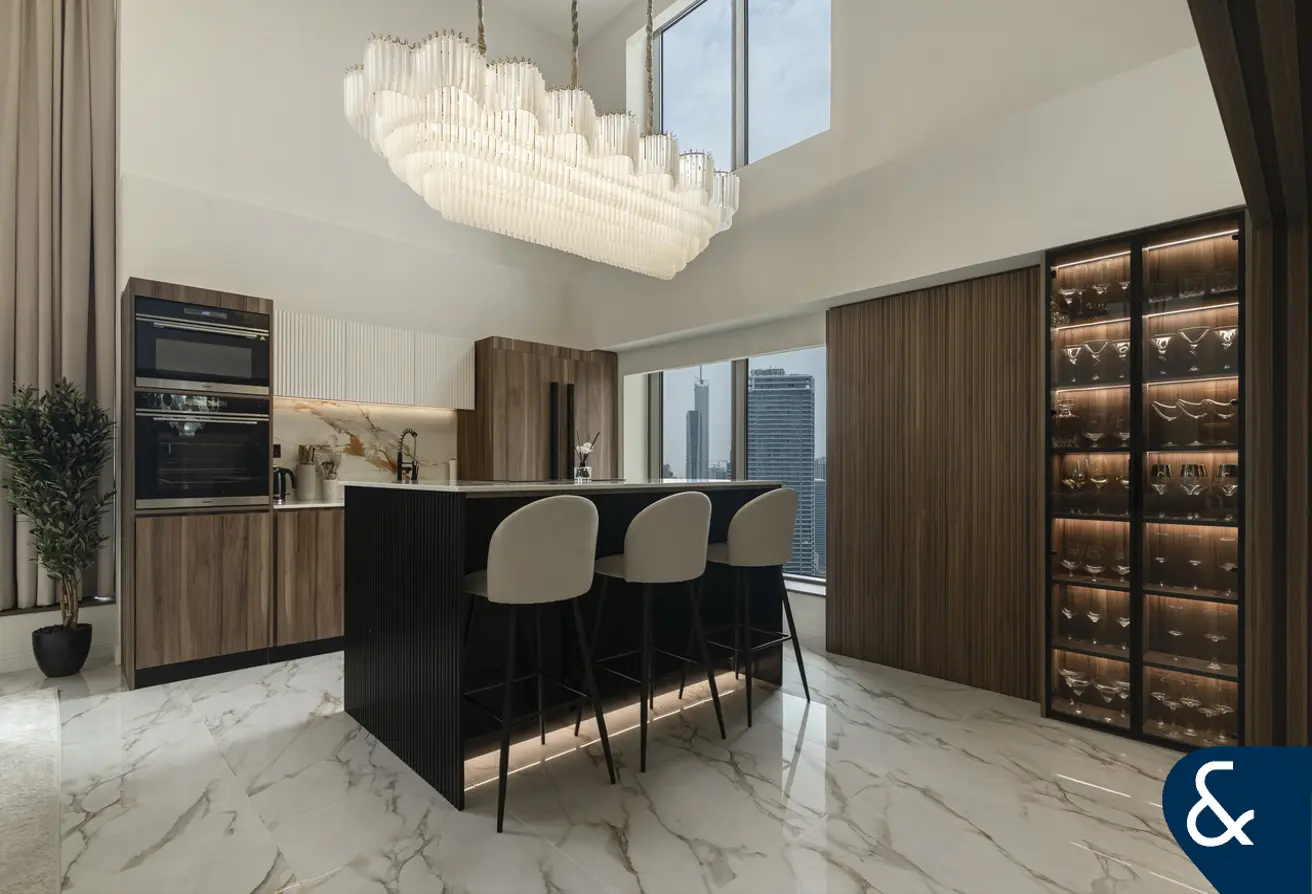 126572955 - Property Main Image