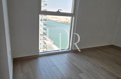 Apartment - 3 Bedrooms - 4 Bathrooms for rent in Waters Edge - Yas Island - Abu Dhabi