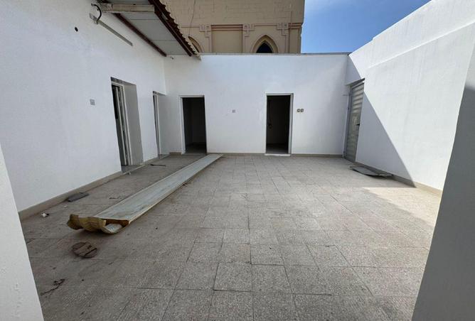 81527667 - Property Image 2