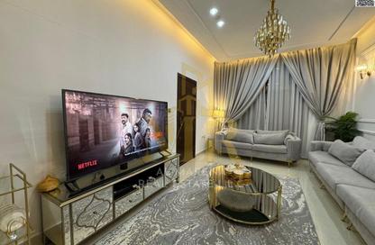Villa - 5 Bedrooms - 7 Bathrooms for sale in Al Yasmeen 1 - Al Yasmeen - Ajman