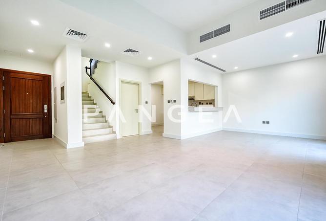 66326800 - Property Image 2