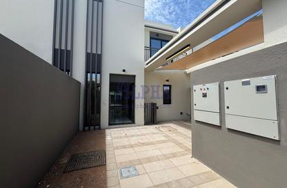 Townhouse - 2 - 4 for rent in Falcon Island North - Falcon Island - Al Hamra Village - Ras Al Khaimah