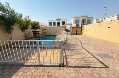 Villa - 4 Bedrooms - 6 Bathrooms for rent in Barashi - Al Badie - Sharjah