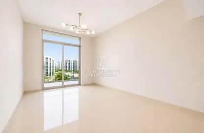 شقة - غرفة نوم - 2 حمامات للبيع في برج فرانكفورت - مدينة دبي الرياضية - دبي