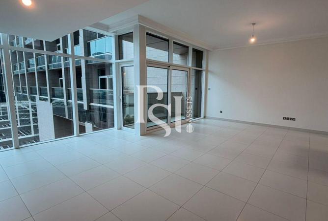 76578046 - Property Image 3