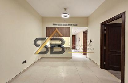 Apartment - 1 Bedroom - 2 Bathrooms for rent in Saleh Residence 3 - Jumeirah Garden City - Al Satwa - Dubai
