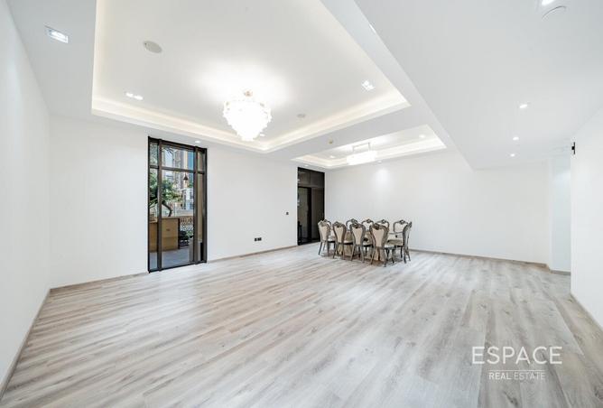87884707 - Property Image 2