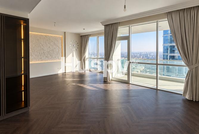 Vacant | Sea View | Fully Renovated