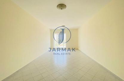 Apartment - 2 - 3 for rent in Garhood Complex - Al Garhoud - Dubai