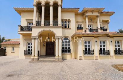 Villa - 4 Bedrooms - 5 Bathrooms for rent in Umm Suqeim 1 Villas - Umm Suqeim 1 - Umm Suqeim - Dubai