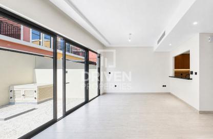 Townhouse - 4 - 3 for rent in Portofino - Damac Lagoons - Dubai Townhouse - 4 - 3 for rent in Portofino - Damac Lagoons - Dubai