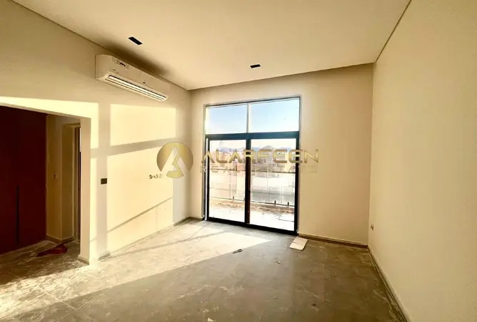165503244 - Property Image 2