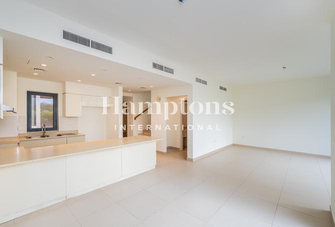 4-Bedroom Villa | Facing Park | Vacant — 2