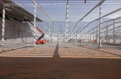 Warehouse - Studio - 2 Bathrooms for rent in Umm Al Thuoob - Umm Al Quwain