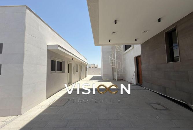 126108162 - Property Image 2